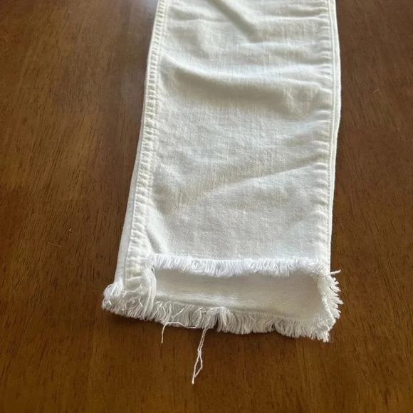 Madewell NWT 10" High-Rise Skinny Crop Jeans: Button-Front Edition - Picture 7 of 16